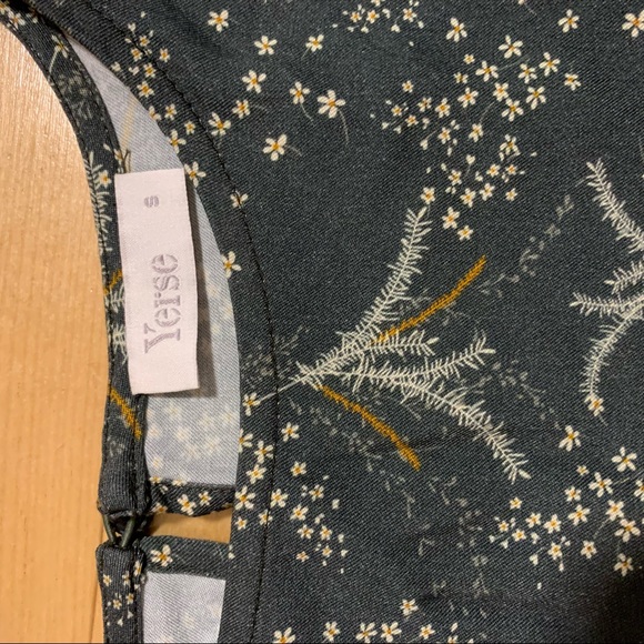 Yerse Botanical Viscose Top - Picture 3 of 6